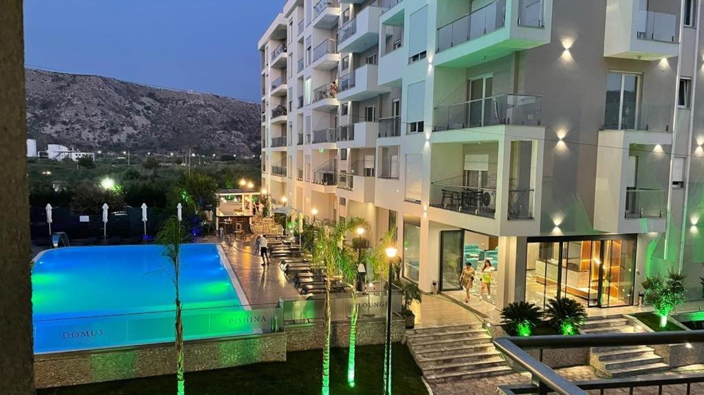 Domus Hotel & Apartments Shengjin Ngoại thất bức ảnh