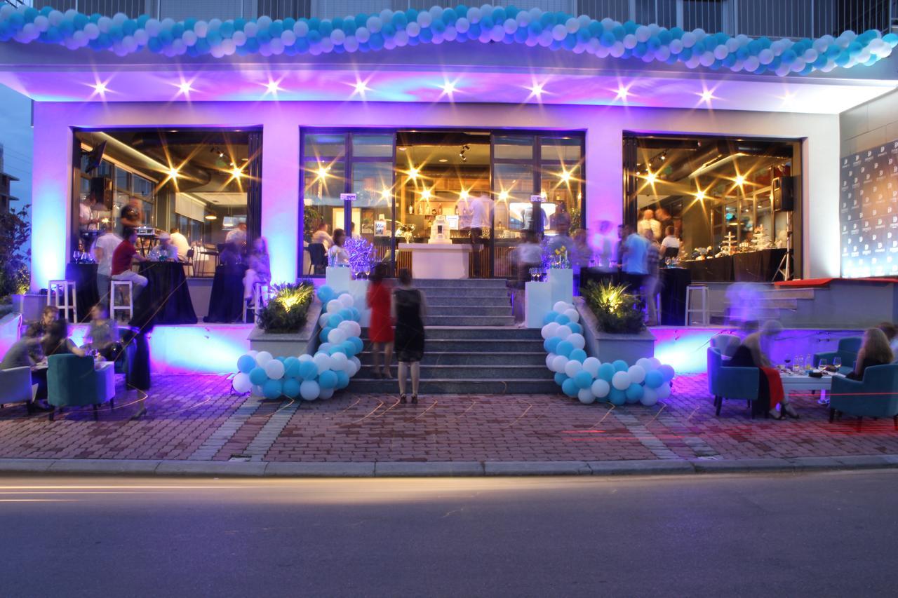 Domus Hotel & Apartments Shengjin Ngoại thất bức ảnh